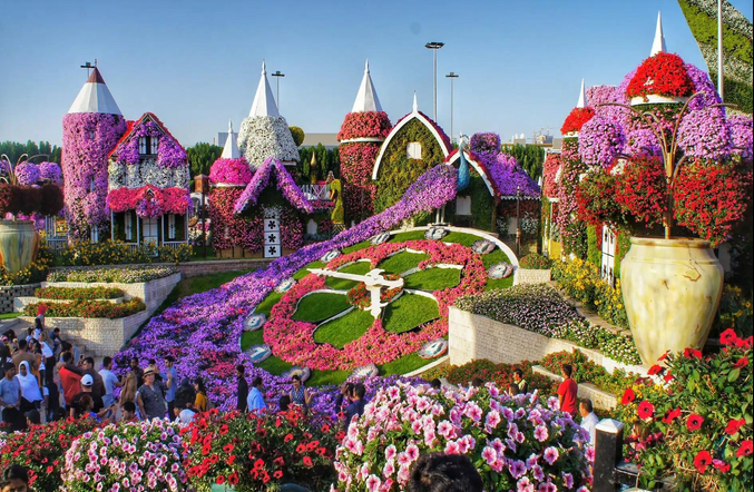 Miracle Garden Dubai: Complete Guide of Floral Wonderland of Dubai 3 floral architecture