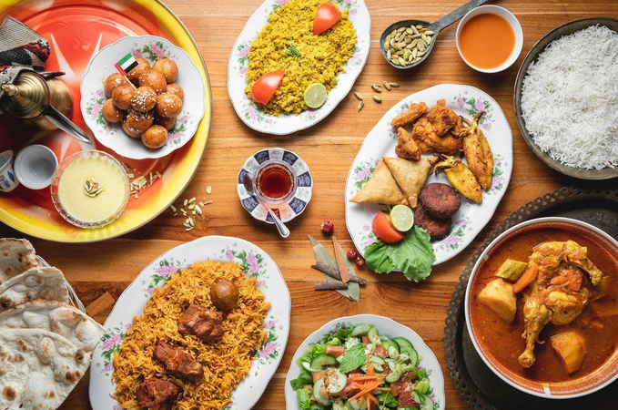Things to Do in Dubai: Visit Top Attractions for Unforgettable Trip 9 local food
